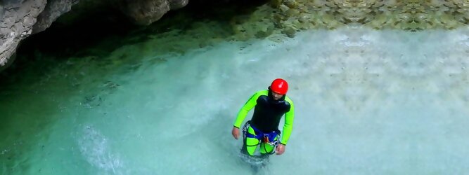 Trip Unterkunft - Canyoning - Die Hotspots für Rafting und Canyoning. Abenteuer Aktivität in der Tiroler Natur. Tiefe Schluchten, Klammen, Gumpen, Naturwasserfälle.